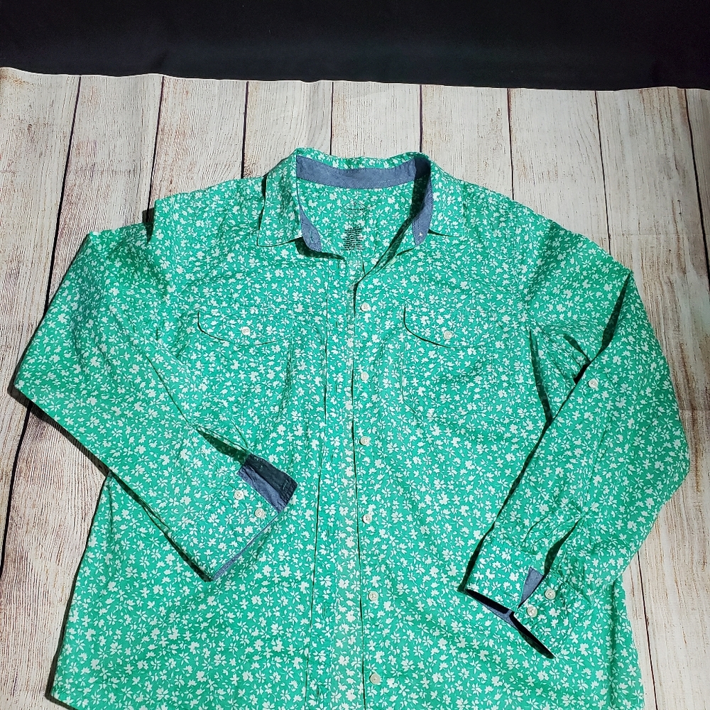 St. John's Bay Button-down, Cotton Long-sleeved, Large, Green Floral